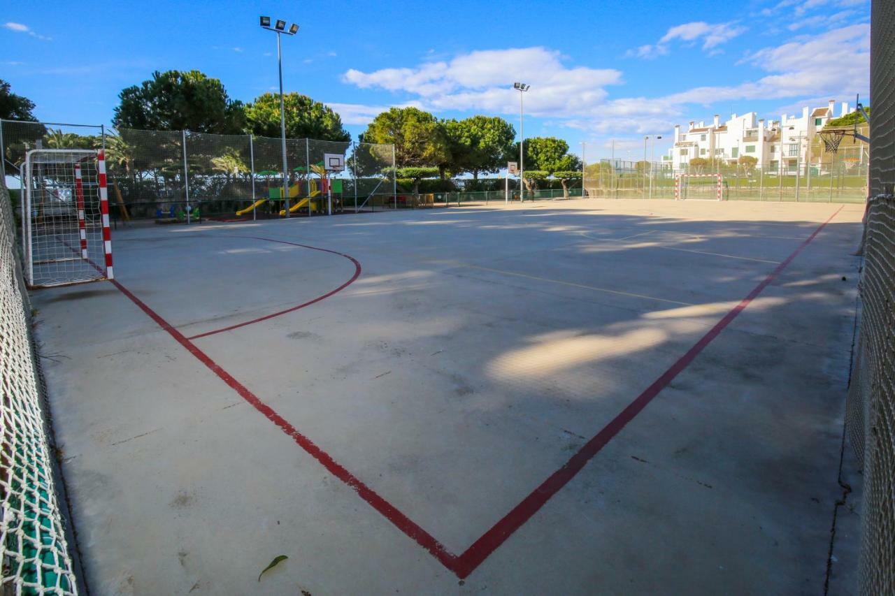 Galera Planet Costa Dorada Vila Cambrils Exterior foto